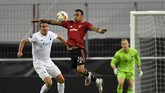 FOTO: MU Ditolong Penalti untuk Tekuk Copenhagen Manchester United harus bersusah payah mengalahkan Copenhagen untuk meraih tiket semifinal Liga Europa, Selasa (11/8).
