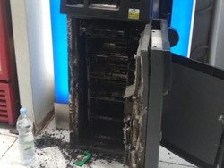 Pembobol ATM Minimarket di Gunung Putri Bogor Jebol Tembok dari Kios Samping