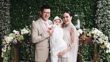 Antar Putrinya Dibaptis, Shandy Aulia Kenang Momen Pemberkatan Nikah