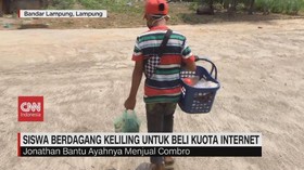 VIDEO: Siswa Berdagang Keliling untuk Beli Kuota Internet
