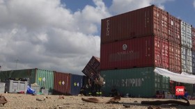 VIDEO: Kebocoran Kontainer Sisa Ledakan Beirut Berbahaya