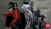 FOTO: Wayang Uwuh Penjaga Budaya dan Alam Wayang Uwuh yang dibuat dari limbah rumah tangga itu bentuk pelestarian budaya sekaligus kampanye mengajak masyarakat menjaga lingkungan.