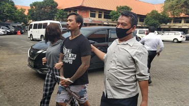 Sempat Batuk dan Demam, Ini Hasil Rapid Test Jerinx yang Kini Ditahan