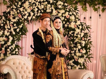 Wanita Indonesia Nikahi Pria Korea, Ungkap Alasan Lepas Hijab Saat Resepsi