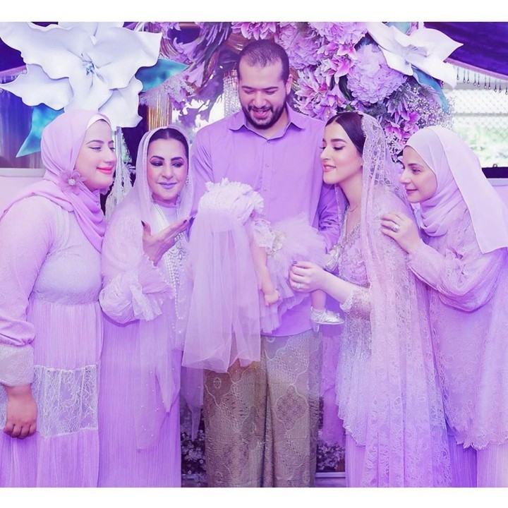 <p> Lantaran pandemi COVID-19, acara tersebut hanya dihadiri keluarga inti Tasya serta keluarga inti sang suami, Ahmad Assegaf. (Foto: Instagram @tasyafarasya)</p>