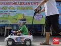FOTO: Inisiatif Warga Sediakan Wifi Gratis untuk Siswa