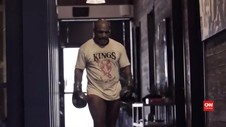 VIDEO: Mike Tyson Undur Jadwal Pertarungan
