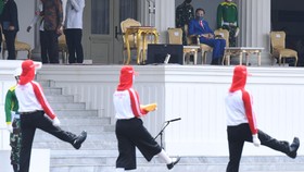 FOTO: Jokowi Saksikan Gladi Kotor Upacara Kemerdekaan RI