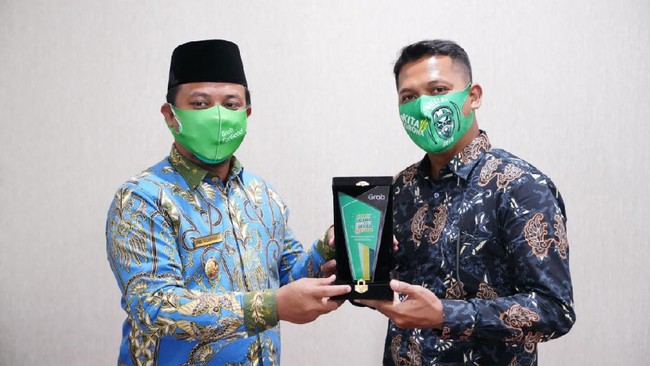 Kemitraan yang akan dijalankan dalam waktu dekat itu sekaligus mendukung pemulihan sektor pariwisata melalui 16 poin kerja sama.