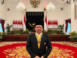 Dapat Bintang Tanda Jasa, Bamsoet: Untuk Seluruh Keluarga Besar DPR
