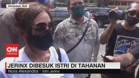 VIDEO: Dibawakan Makanan Sehat, Jerinx Dibesuk Istri