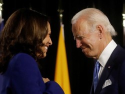 Biden Resmi Jadi Kandidat dengan Bahtera Politik Demokrat