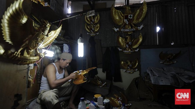 Pemprov DKI Jakarta berkolaborasi dengan Shopee menyelenggarakan Bazaar Online Jakpreneur pada 16-20 November 2020 sebagai wadah bagi pelaku UMKM. 
