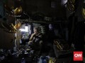FOTO: Geliat Perajin Patung Garuda Pancasila Kala Corona