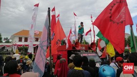 Mahasiswa Surabaya Konsolidasi Ulang Jelang Aksi Protes Harga BBM Naik