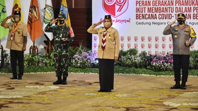 Upacara virual memperingati HUT Gerakan Pramuka ke-59 di komandoi oleh Joko Widodo.