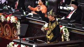 Hari Konstitusi, MPR Minta Jokowi Pidato GBHN Agar Sepaham