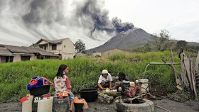 Aktivitas Gunung Sinabung Meningkat, Tremor Terus Terjadi