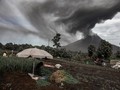 FOTO: Gunung Sinabung Kembali Erupsi