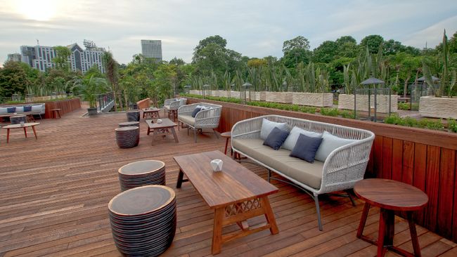 Pidari Lounge di Hutan Kota by Plataran menjadi salah satu cara untuk bisa sejenak melepaskan diri dari stres, namun tetap dengan protokol kesehatan.