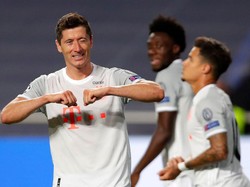 Aubameyang Memuji Robert Lewandowski