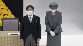 Kaisar Jepang Menyesalkan Kekejaman Militer Selama PD II