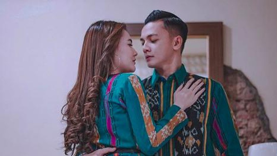 Nella Kharisma dan Dory Harsa menikah?