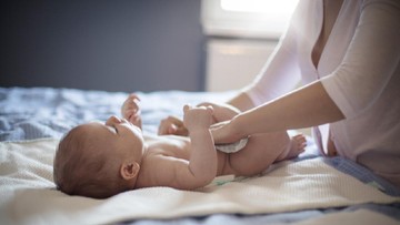 Cara Merawat Kulit Bayi