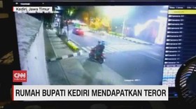 VIDEO: Rumah Bupati Kediri Mendapatkan Teror