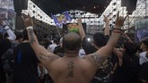 FOTO: Euforia Festival Musik di China Digelar kala Pandemi Di tengah situasi pandemi yang masih melanda banyak negara di dunia, China justru membuka konser luar ruang pertama pada tahun ini, Midi Music Festival.
