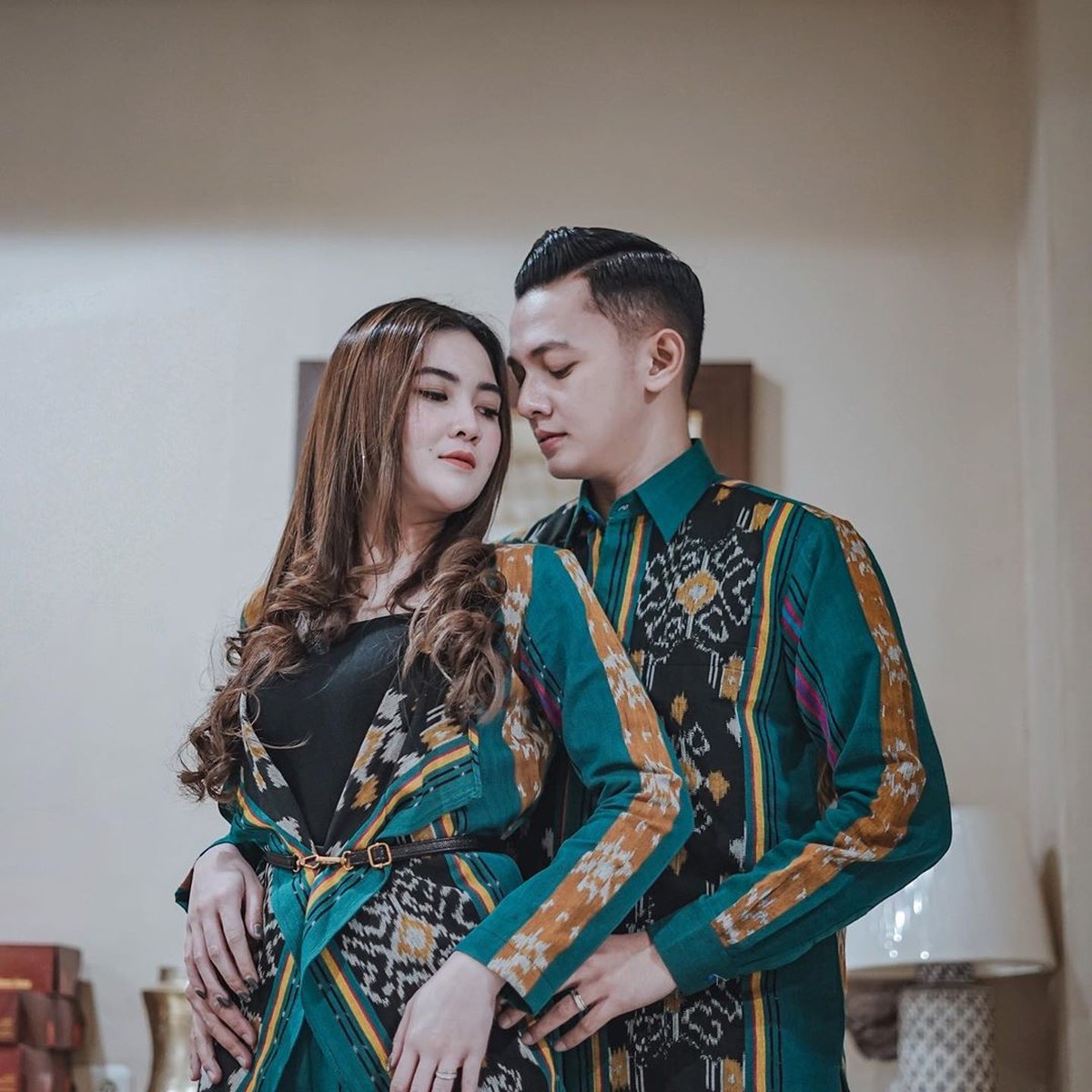 Nella Kharisma dan Dory Harsa