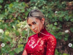 NIKI Sabet Penghargaan dari Moonrise Gala di AS