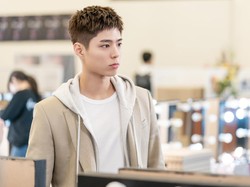 Siapa Pacar Park Bo Gum? 3 Aktris Ini Dikabarkan Cinlok Dengannya