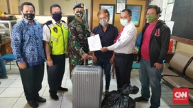Penyelundup Bibit Lobster Rp3,8 M Diringkus di Bandara Juanda
