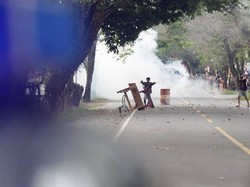 Polisi Amankan Busur Panah-Senjata Rakitan Usai Tawuran Warga di Palopo
