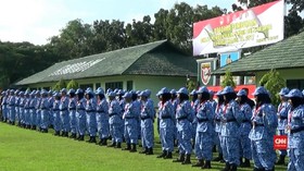 VIDEO: Kemenhan dan DPR Soal Pendidikan Militer Mahasiswa