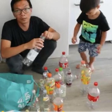 Nikahi Bule Jerman, Pria Cirebon Jadi Tukang Rongsok demi Biaya Hidup