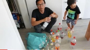 img-title Nikahi Bule Jerman, Pria Cirebon Jadi Tukang Rongsok demi Biaya Hidup
