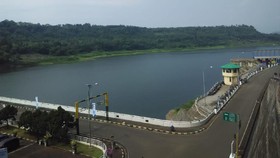 Perahu Terbalik di Waduk Cirata Purwakarta, 1 Tewas 4 Hilang