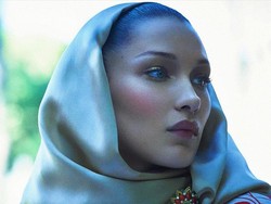 Bella Hadid Protes Atas Serangan Israel: Kalian Tak Akan Bisa Menghapus Kami