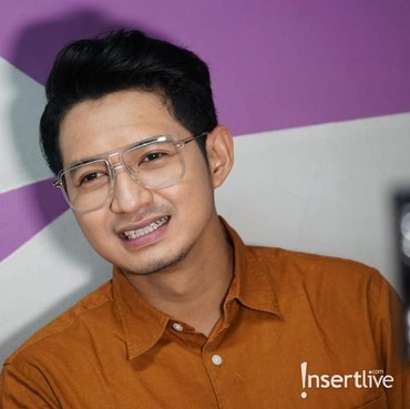 Demi Beli Mobil Mewah, Chand Kelvin Rela Menjomblo hingga Jarang Cuci Baju