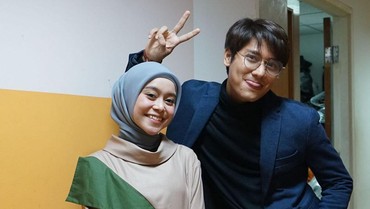 img-title Lesti Kena Pelecehan Seksual, Rizky Billar Jadi Lebih Protektif?