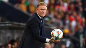 Koeman Tak Mau Percaya 100 Persen Mbappe Absen