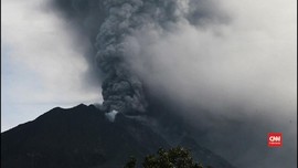 VIDEO: Aktivitas Gunung Sinabung Terus Meningkat