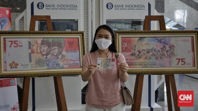 BI membuka pendaftaran penukaran uang pecahan kemerdekaan Rp75 ribu lagi pada Kamis (27/8) ini. BI juga menambah kuota penukaran. 