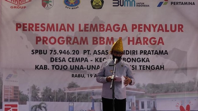 BPH Migas dan Bupati Mohammad Lahay meresmikan SPBU Mini 3 T BBM 1 Harga pada Rabu (19/8).