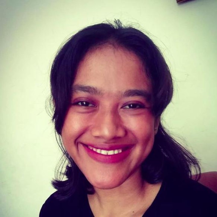 <p>Film pendek dari Yogyakarta berjudul <em>Tilik</em> kini menjadi perbincangan netizen. Dalam film itu, tokoh Bu Tejo sangat menonjol. Bagi Bunda yang belum tahu, Bu Tejo dalam film Tilik diperankan oleh Siti Fauziah Saekhoni yang akrab disapa Ozi.</p>