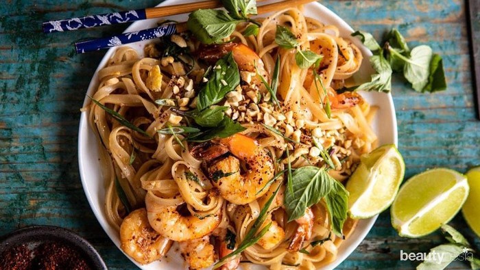 Resep Membuat Pad Thai, Kuliner Populer Thailand yang Mirip Kwetiau