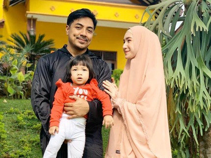 Kesedihan Indri Giana Istri Ustaz Riza Harus Keguguran Janin Kembar