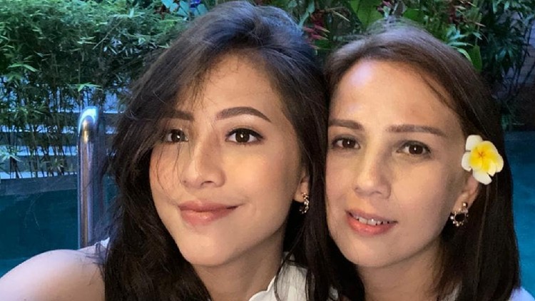 Zara Adhisty dan ibunda